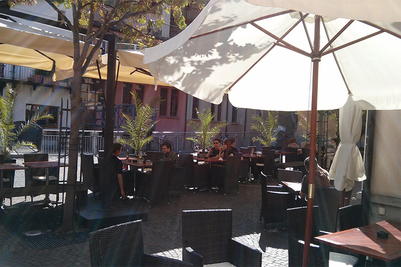 Terrasse-restaurant-bar-c-ca.jpg